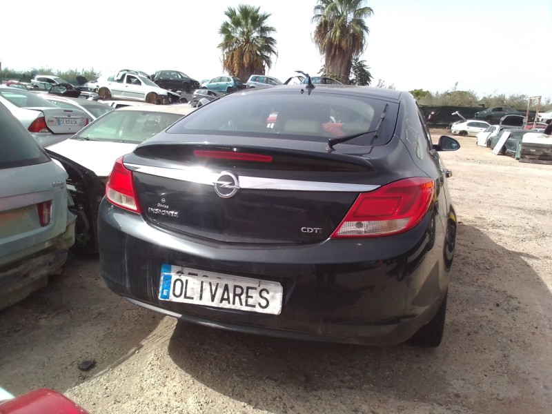 opel insignia berlina del año 2008