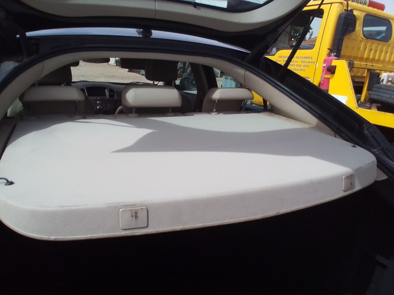 opel insignia berlina del año 2008