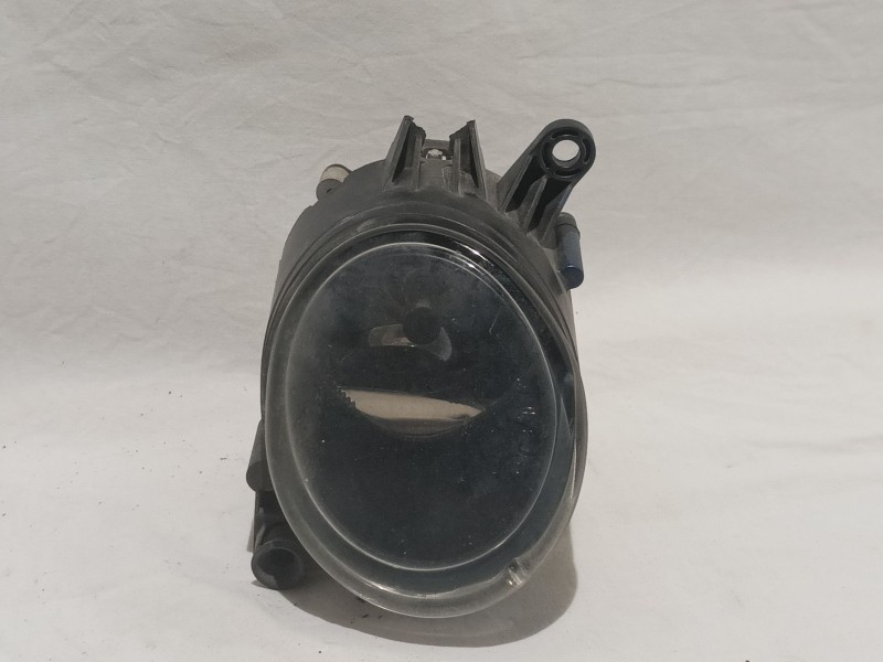 Recambio de faro antiniebla derecho para audi a4 berlina (8e) referencia OEM IAM 0305063004 8E0941700B 