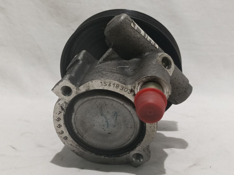 Recambio de bomba direccion para renault laguna ii (bg0) privilege referencia OEM IAM 8200709229  