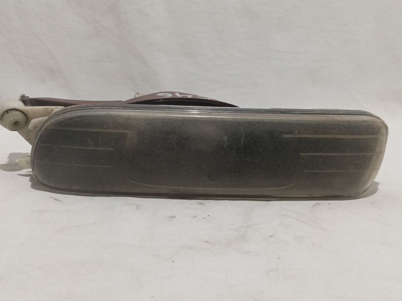 Recambio de faro antiniebla derecho para bmw serie 3 berlina (e46) 320d referencia OEM IAM 147271LI  