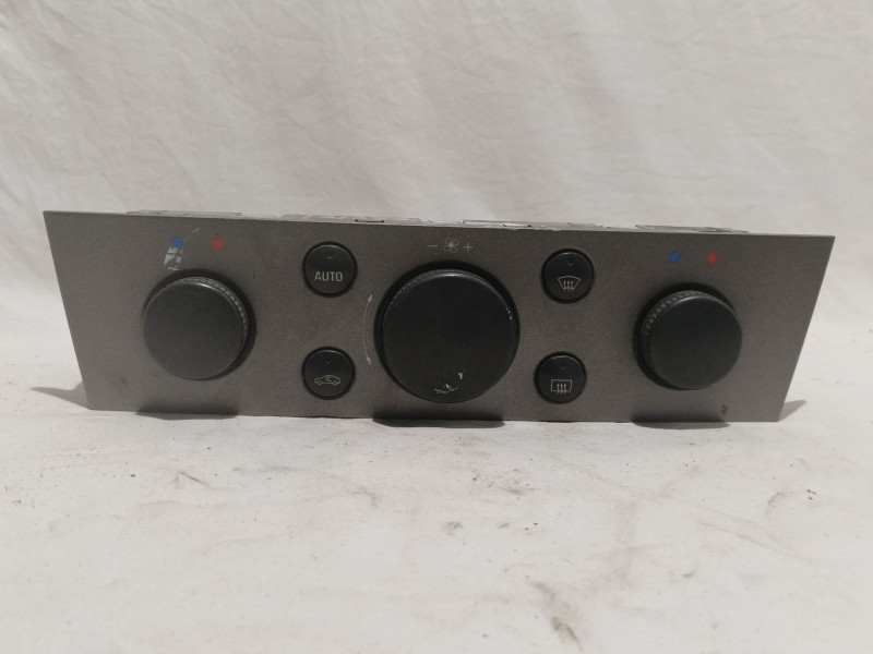 Recambio de mando calefaccion / aire acondicionado para opel vectra c berlina gts referencia OEM IAM 13138196  