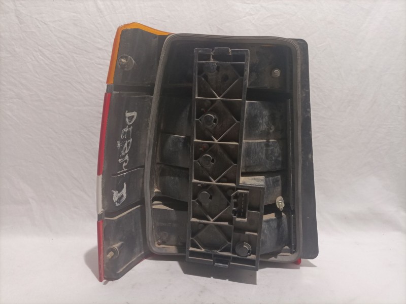 Recambio de piloto trasero derecho para lancia dedra berl. referencia OEM IAM 297502 29752201 