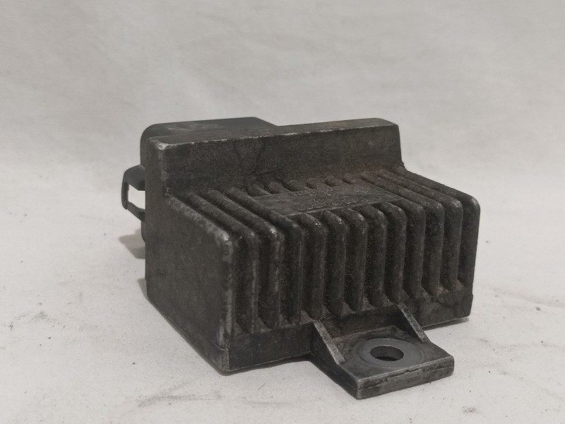 Recambio de caja precalentamiento para renault laguna ii (bg0) privilege referencia OEM IAM 7700115078  