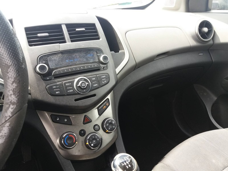 chevrolet aveo berlina hatchback 1.2 cat   |   0.11 - ... | 2011 | 86 cv / 63 kw del año 2011