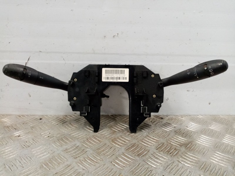 Recambio de com2000 para citroen c4 berlina referencia OEM IAM 96656015XT  