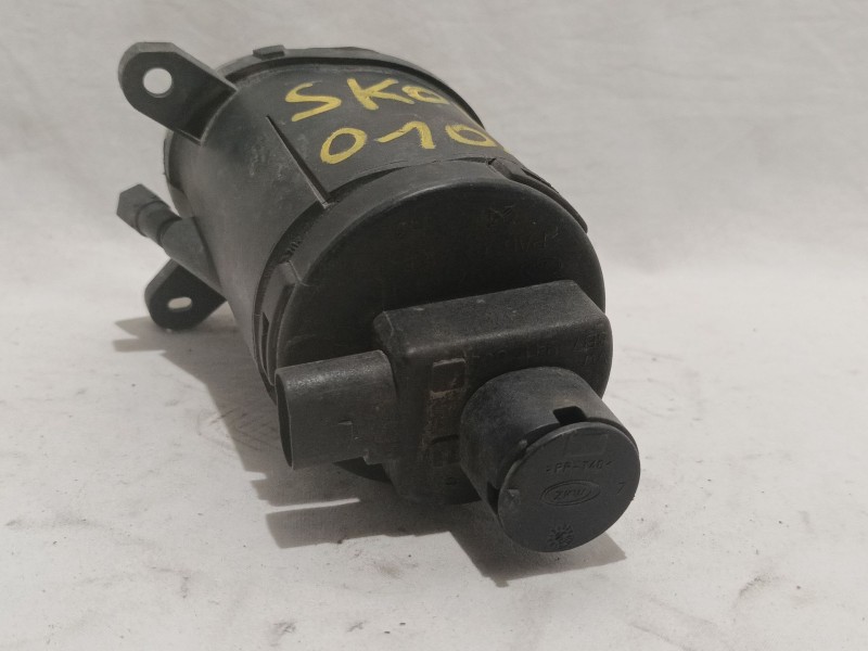 Recambio de faro antiniebla izquierdo para skoda octavia berlina (1z3) referencia OEM IAM 3B7941699A  