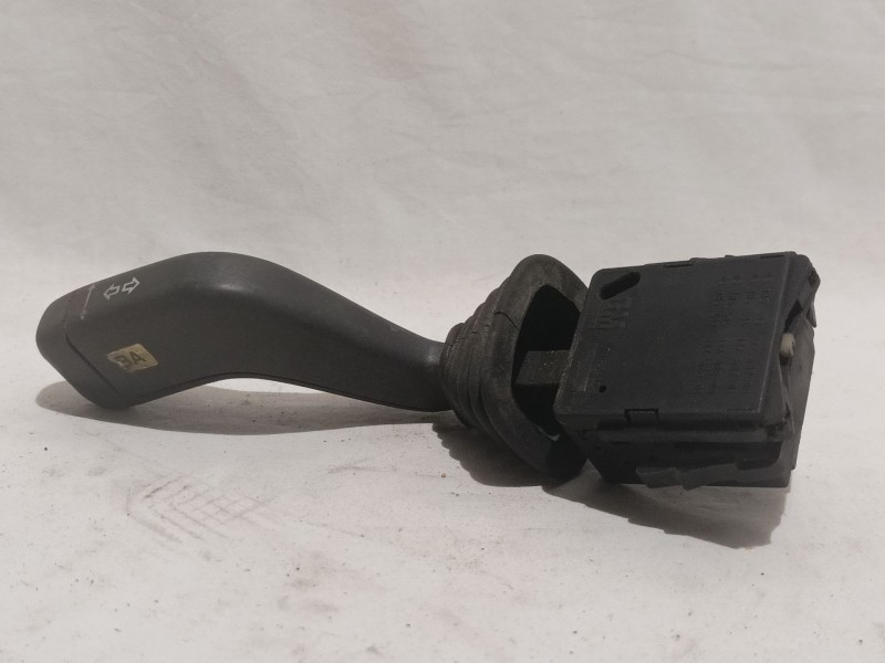 Recambio de mando intermitentes para opel corsa c sri referencia OEM IAM 09185413  
