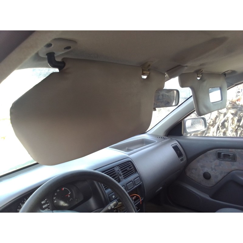 nissan almera (n15) del año 1995