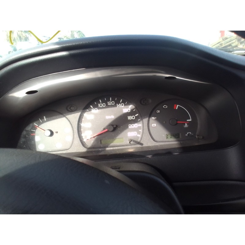 nissan almera (n15) del año 1995