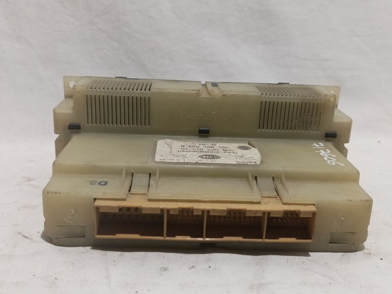 Recambio de mando climatizador para volkswagen passat variant (3b5) referencia OEM IAM 5HB00761710 B1907044B 