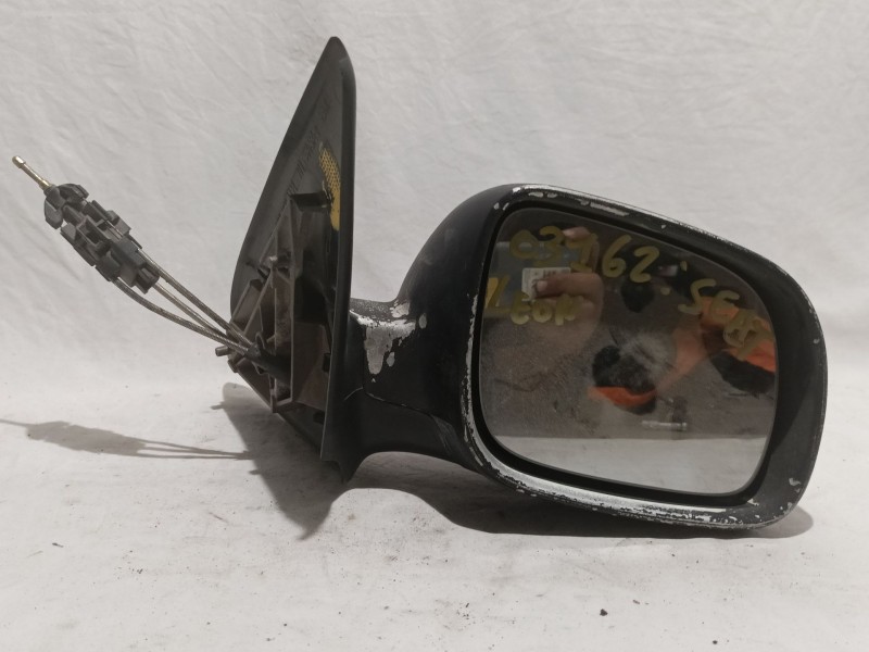 Recambio de retrovisor derecho para seat leon (1m1) 1.6 16 v referencia OEM IAM E1010515  