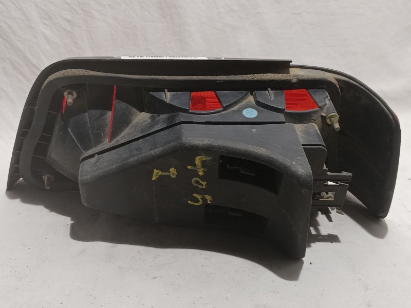 Recambio de piloto trasero izquierdo para peugeot 405 break referencia OEM IAM 4510922   Recambio de piloto trasero izquierdo para peugeot 405 break referencia OEM IAM 4510922