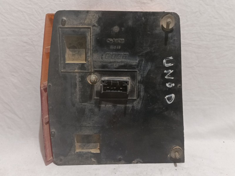 Recambio de piloto trasero derecho para fiat uno (146) referencia OEM IAM E30039448  