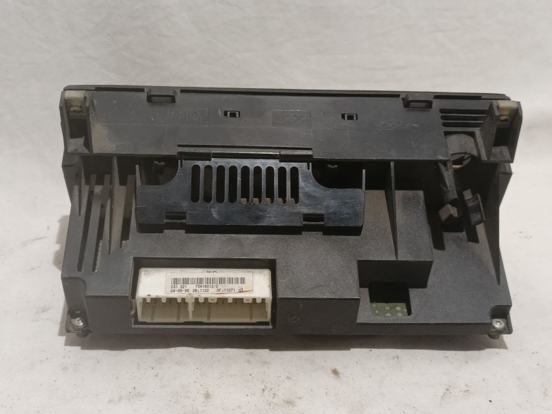 Recambio de mando climatizador para peugeot 406 berlina (s1/s2) referencia OEM IAM 9630231877 657035P 