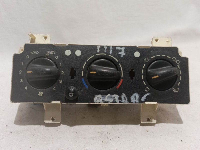 Recambio de mando calefaccion / aire acondicionado para citroen xsara berlina referencia OEM IAM 8106212631  