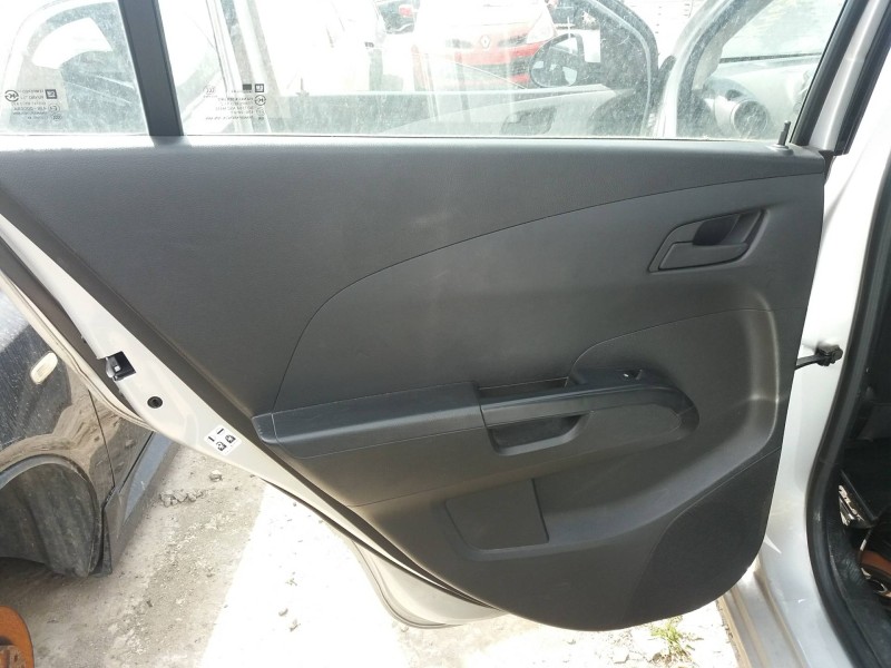 chevrolet aveo berlina hatchback 1.2 cat   |   0.11 - ... | 2011 | 86 cv / 63 kw del año 2011