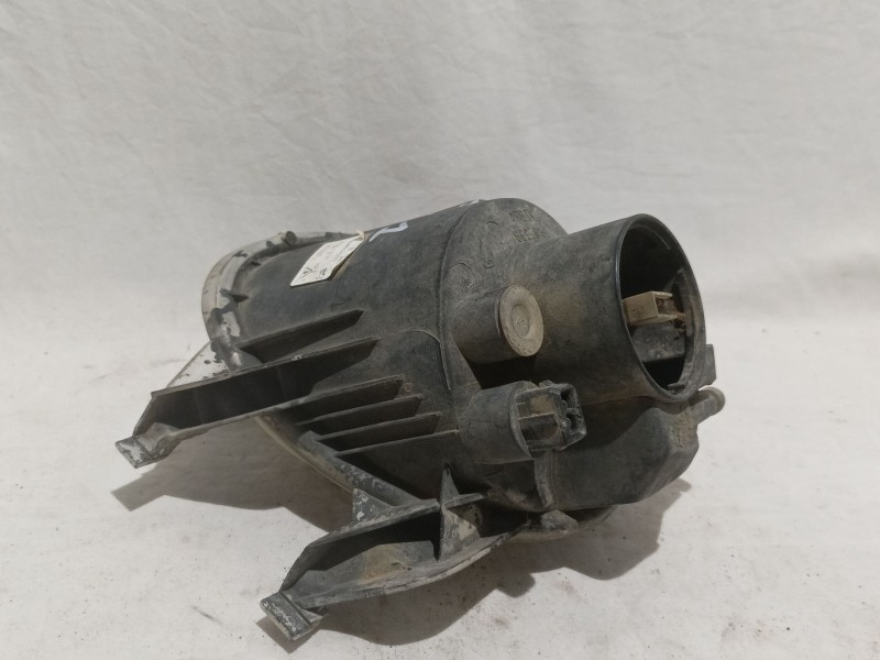 Recambio de faro antiniebla izquierdo para peugeot 206 berlina xt referencia OEM IAM 66976190   Recambio de faro antiniebla izquierdo para peugeot 206 berlina xt referencia OEM IAM 66976190