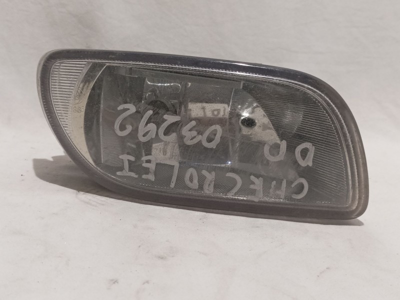 Recambio de faro antiniebla derecho para chevrolet lacetti referencia OEM IAM E131036  