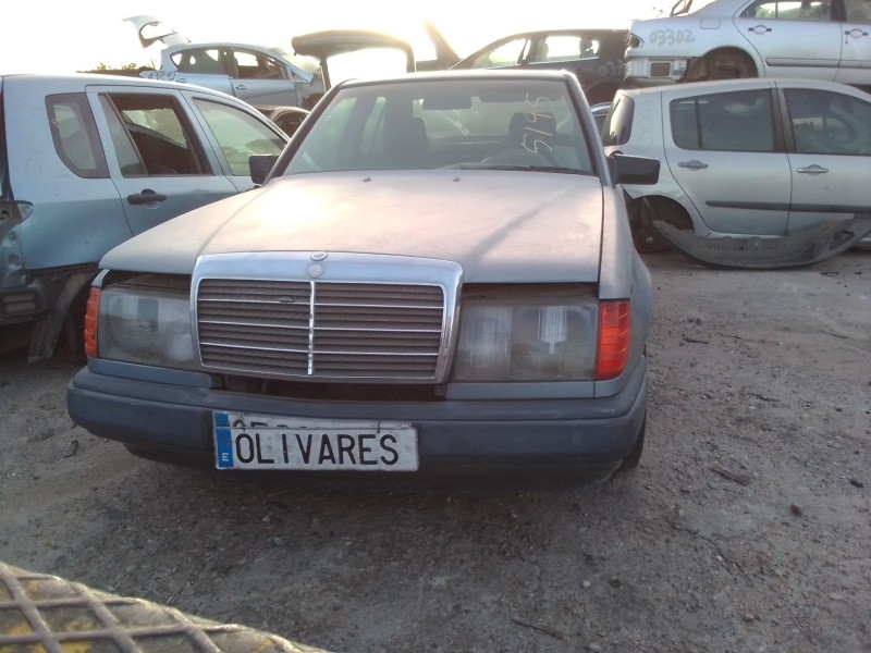 mercedes clase e (w124) berlina del año 1984 mercedes clase e (w124) berlina del año 1984