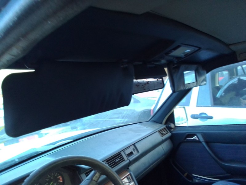 mercedes clase e (w124) berlina del año 1984 mercedes clase e (w124) berlina del año 1984