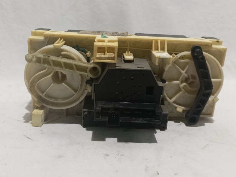 Recambio de mando calefaccion / aire acondicionado para opel zafira a elegance referencia OEM IAM 049323 25061999 