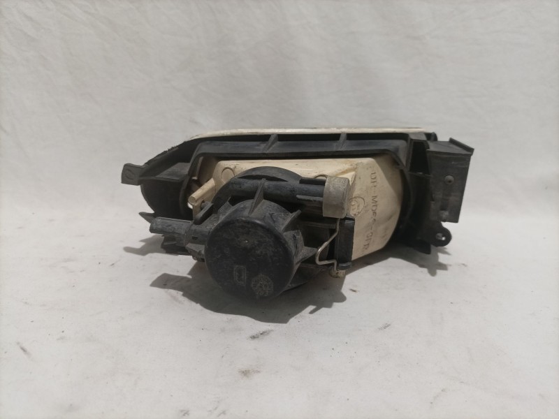 Recambio de faro antiniebla derecho para renault megane i classic (la0) referencia OEM IAM 085835  