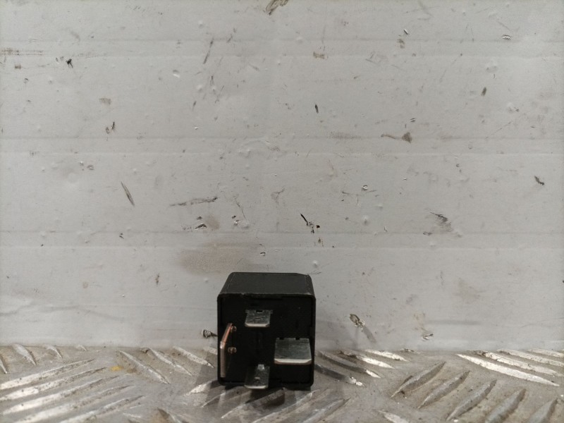 Recambio de rele para volkswagen golf iv berlina (1j1) referencia OEM IAM 7M0951253A  