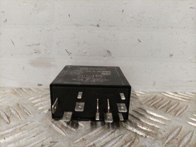 Recambio de rele para volkswagen golf iv berlina (1j1) referencia OEM IAM 4B0955531A 72WA401 