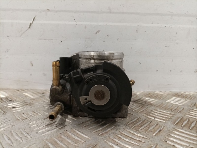 Recambio de caja mariposa para volkswagen golf iv berlina (1j1) referencia OEM IAM 06A133064J 408237111012 