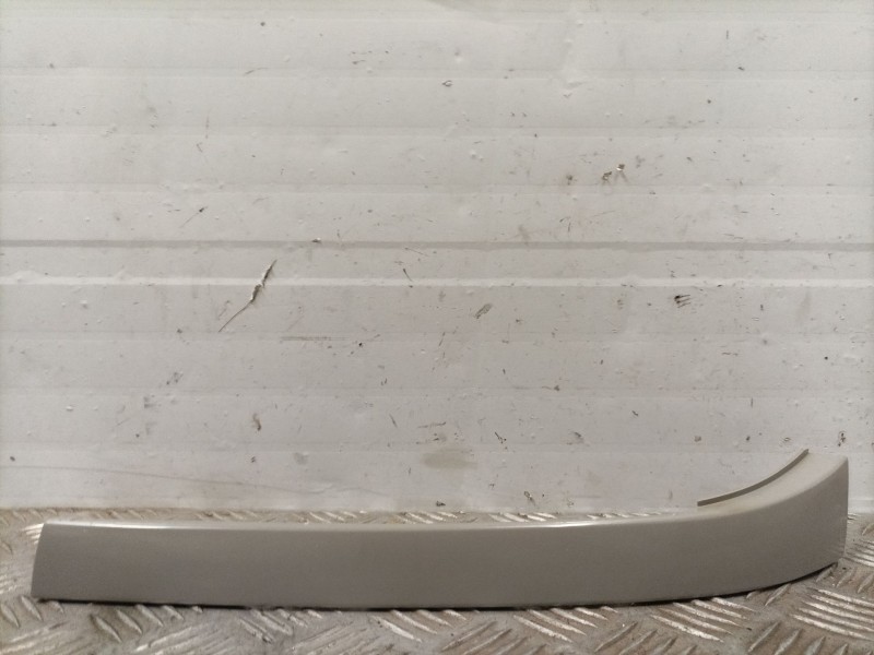 Recambio de moldura bajo faro izquierdo para citroen berlingo referencia OEM IAM 781095 23011049 