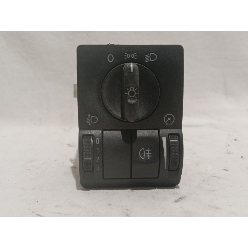 Recambio de mando luces para opel corsa c 1.2 16v cat (z 12 xe / lw4) referencia OEM IAM 9116612 0524119 
