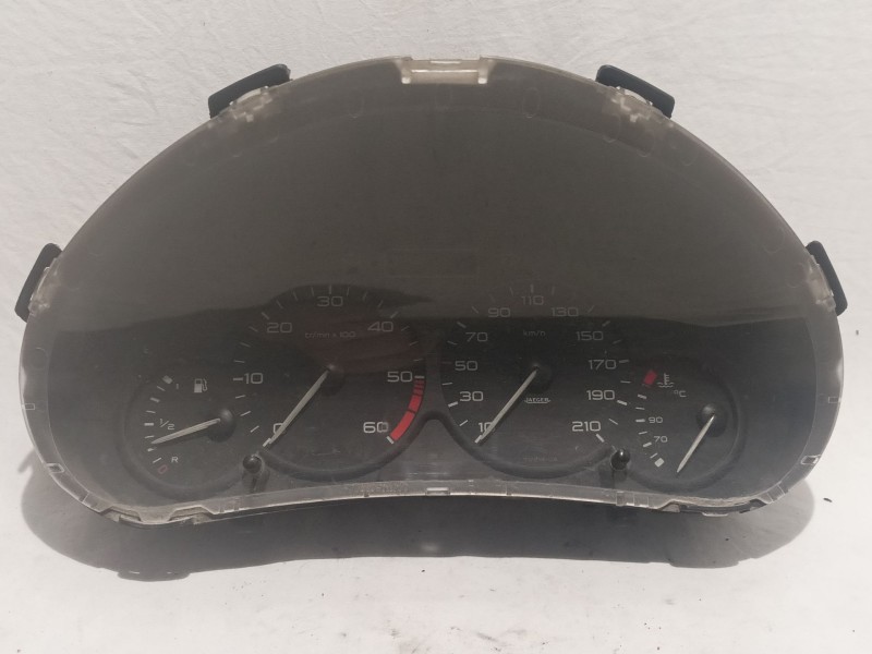 Recambio de cuadro instrumentos para citroen berlingo 1.9 diesel referencia OEM IAM 9656696080  