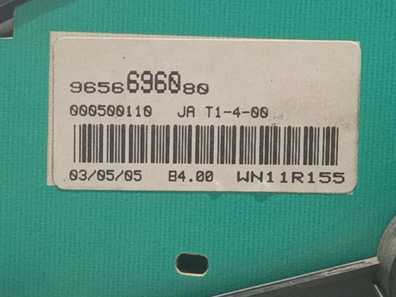 Recambio de cuadro instrumentos para citroen berlingo 1.9 diesel referencia OEM IAM 9656696080  