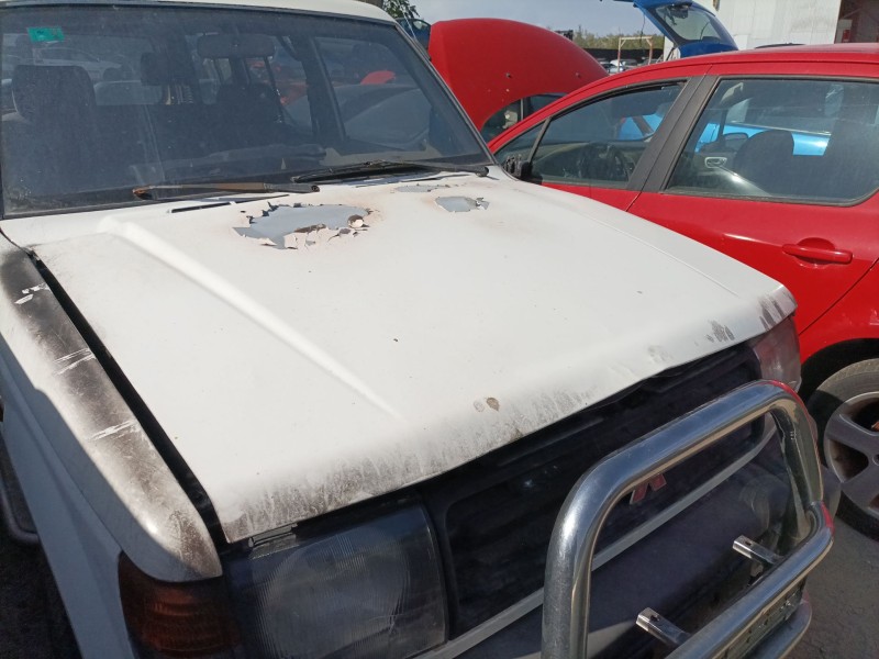 Recambio de capot para mitsubishi pajero referencia OEM IAM   