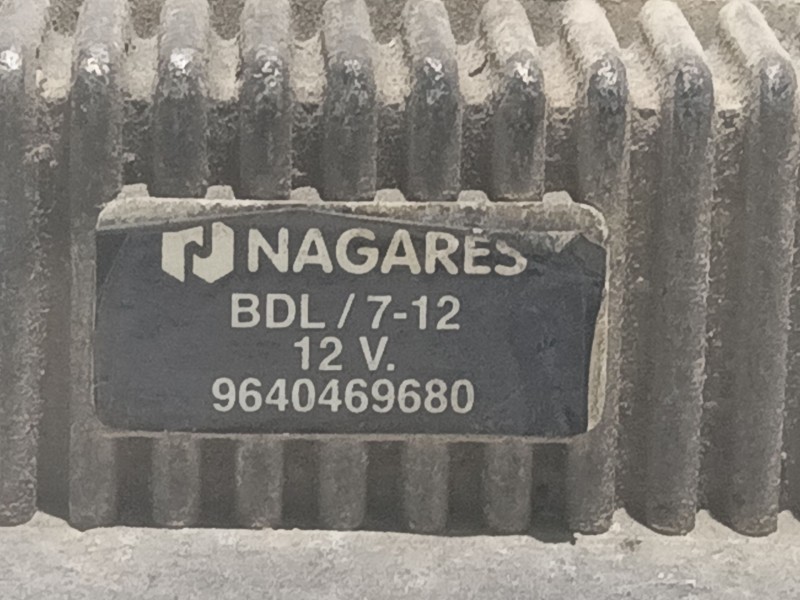 Recambio de caja precalentamiento para renault megane ii berlina 5p referencia OEM IAM 9640469680  