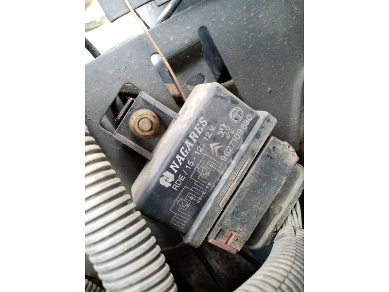 peugeot partner (s1) 1.9 diesel   |   0.96 - ... | 1996 | 69 cv / 51 kw del año 1996