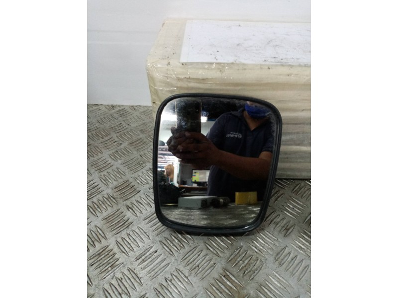Recambio de cristal retrovisor izquierdo para  referencia OEM IAM   