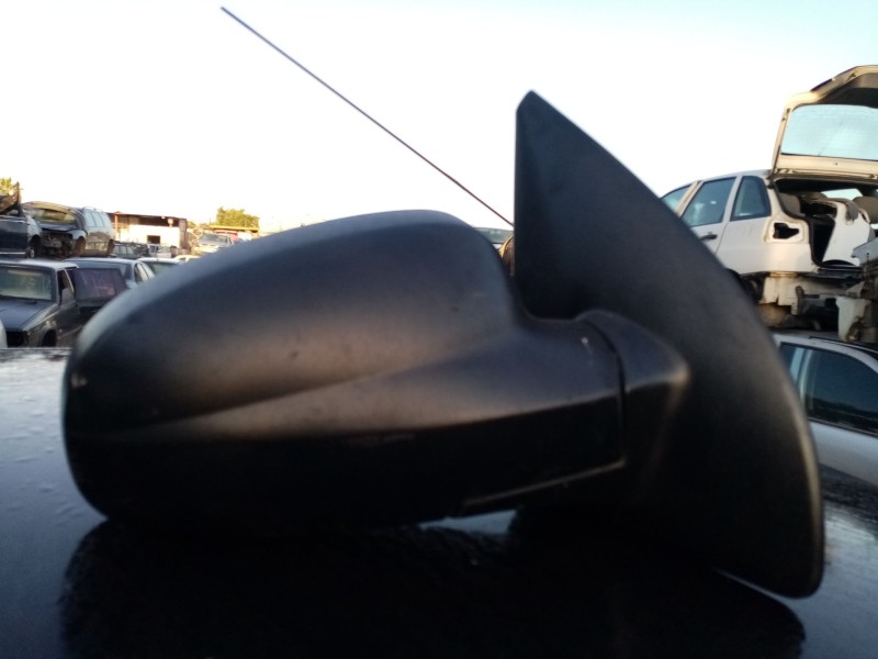 Recambio de retrovisor derecho para chevrolet kalos referencia OEM IAM 96406191  