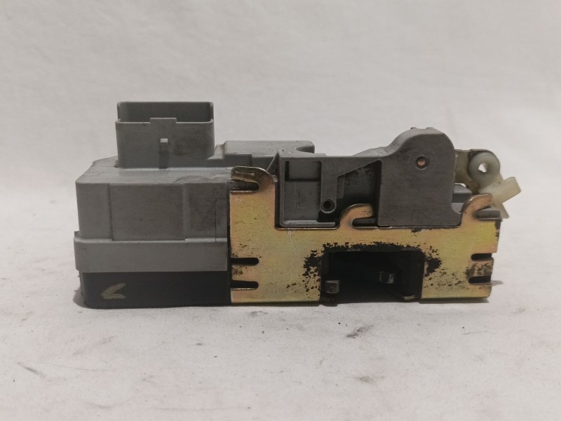 Recambio de cerradura puerta delantera izquierda para citroen c5 berlina referencia OEM IAM   