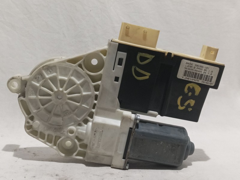 Recambio de motor elevalunas delantero derecho para citroen c5 berlina referencia OEM IAM 997834102  