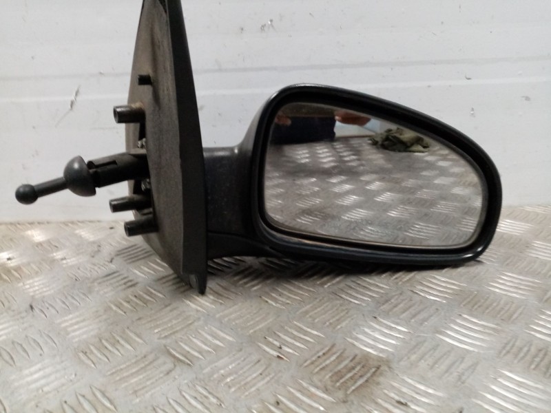 Recambio de retrovisor derecho para chevrolet kalos referencia OEM IAM 96406191  