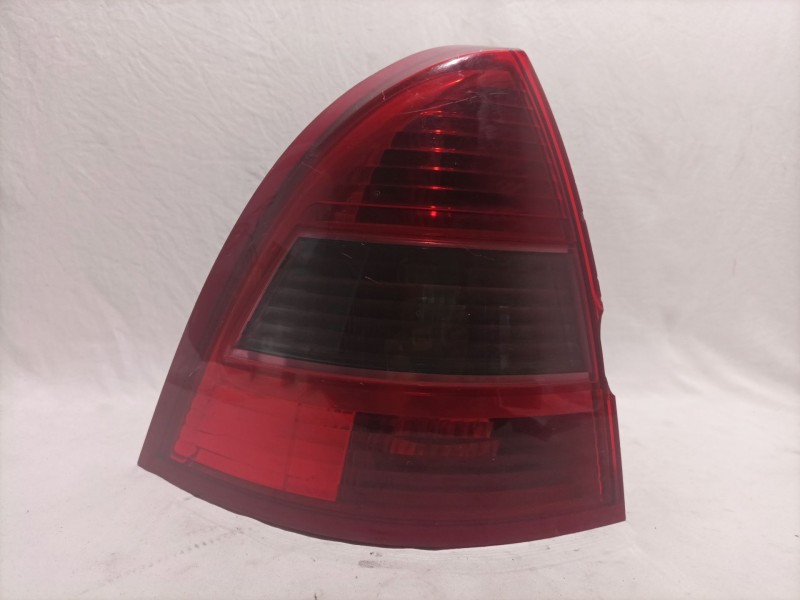 Recambio de piloto trasero izquierdo para citroen c5 berlina referencia OEM IAM 89032697  