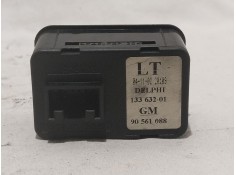 Recambio de mando elevalunas delantero izquierdo para opel astra g sedán (t98) 1.6 16v (f69) referencia OEM IAM 90561088 1336320 2