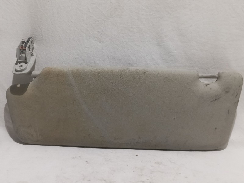 Recambio de parasol derecho para audi a4 avant (8e) 2.0 tdi referencia OEM IAM 8E0857552  