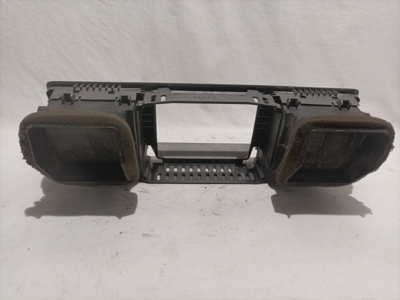 Recambio de rejilla aireadora para opel vectra c berlina elegance referencia OEM IAM 230635620 13237875 