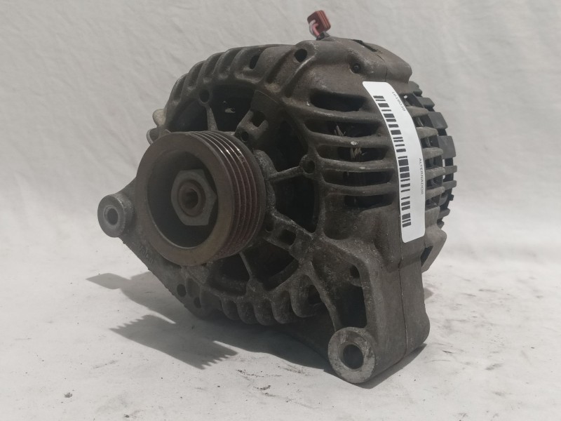 Recambio de alternador para citroen saxo referencia OEM IAM 2542525A  