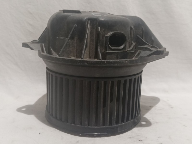 Recambio de ventilador calefaccion para nissan primastar (x83) 1.9 dci diesel cat referencia OEM IAM 2761400QAD  