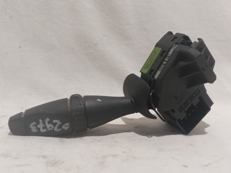 Recambio de mando limpia para ford focus turnier (cak) ghia referencia OEM IAM 1097541 98AG17A553DC 