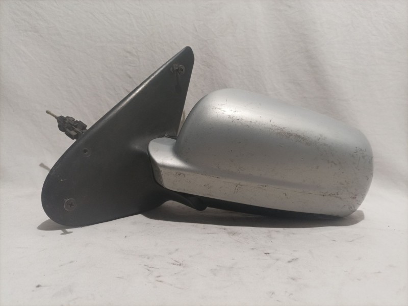 Recambio de retrovisor izquierdo para seat toledo (1m2) stella referencia OEM IAM 057205LLL E1010509 